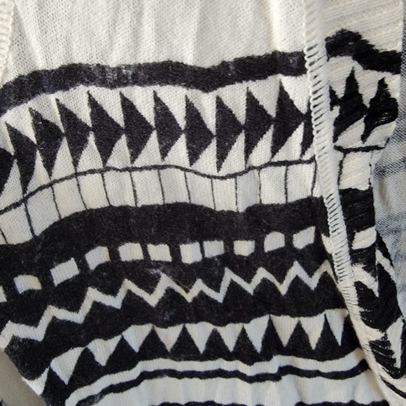 🌷Patterned cardigan - Picture 3 of 4